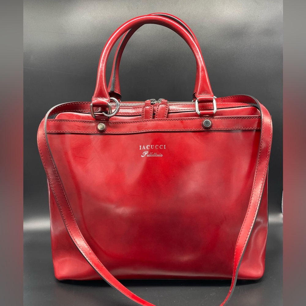 IACUCCI Pelleteria Red Patent Leather Tote Bag